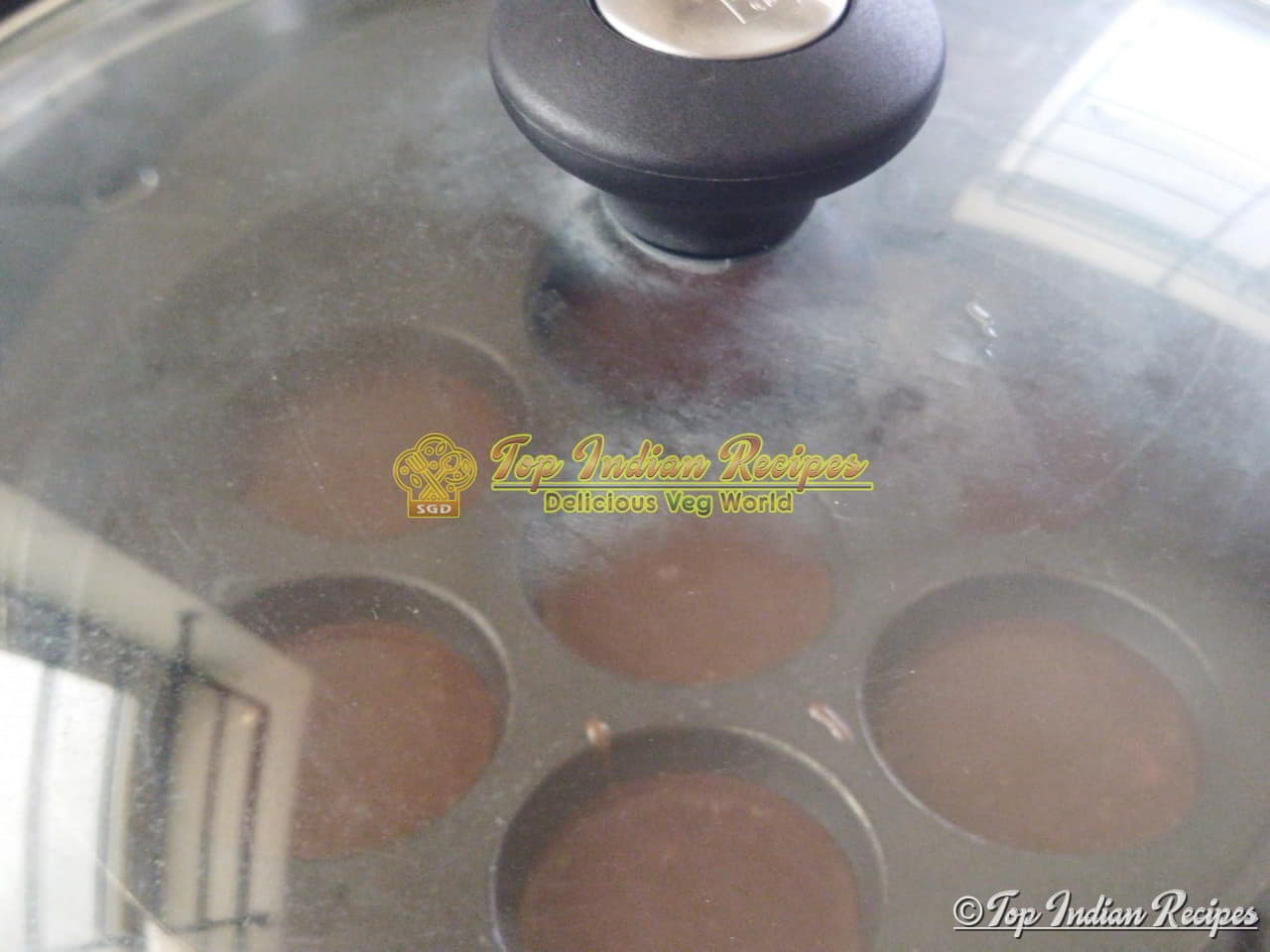 Eggless Chocolate Cake In Appam Pan Mini Chocolate Cake Recipe Top