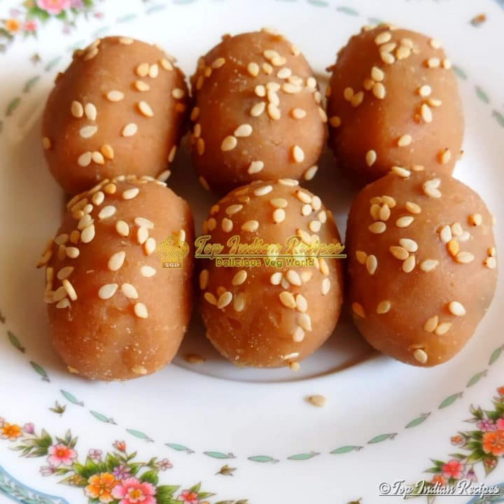 Biscuit Laddu 10