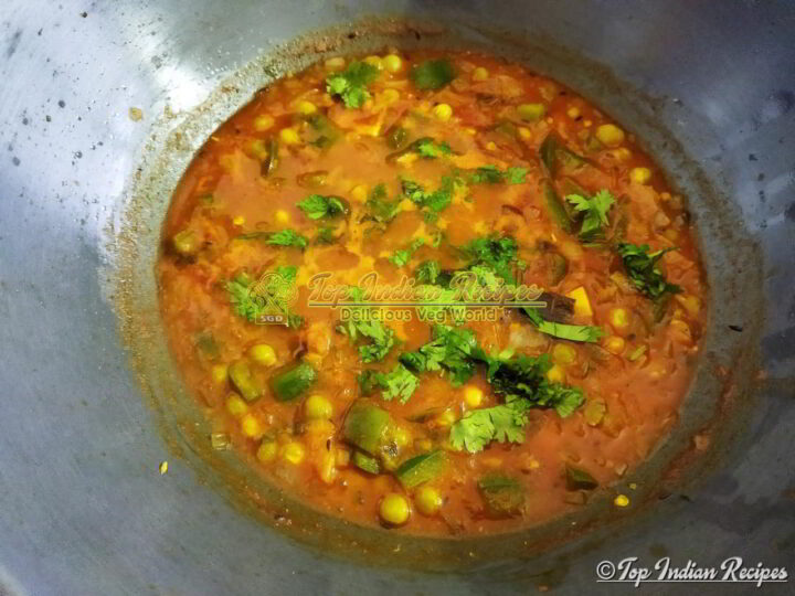 Peas Capsicum Masala 07